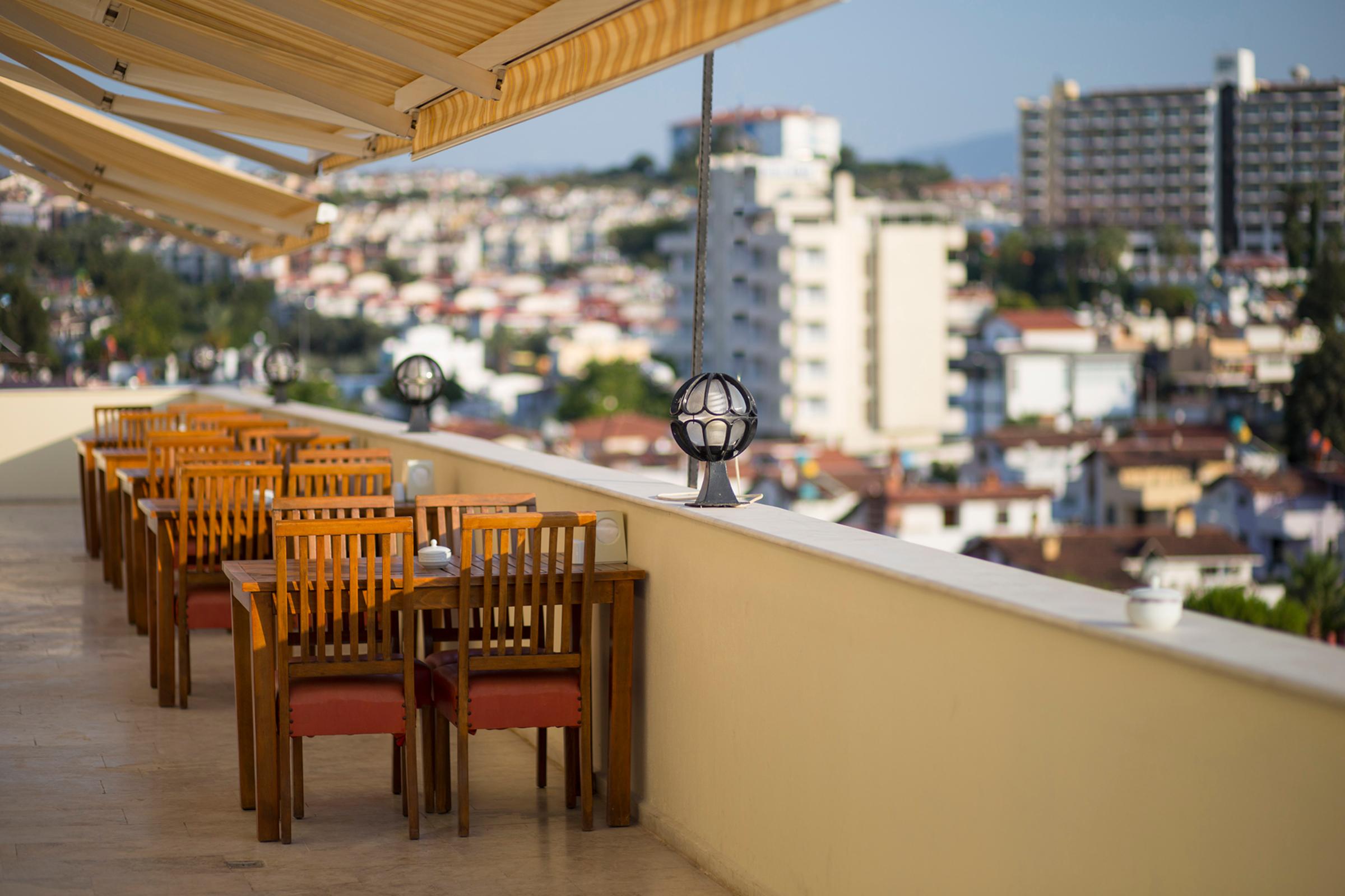 Tuntas Family Suites Kusadasi Exterior foto