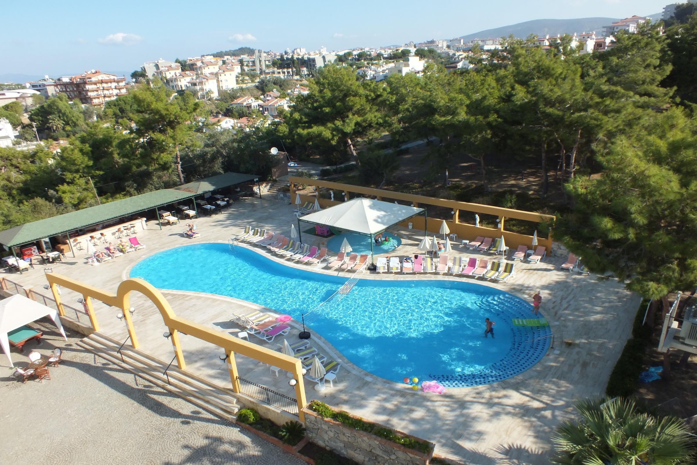 Tuntas Family Suites Kusadasi Exterior foto