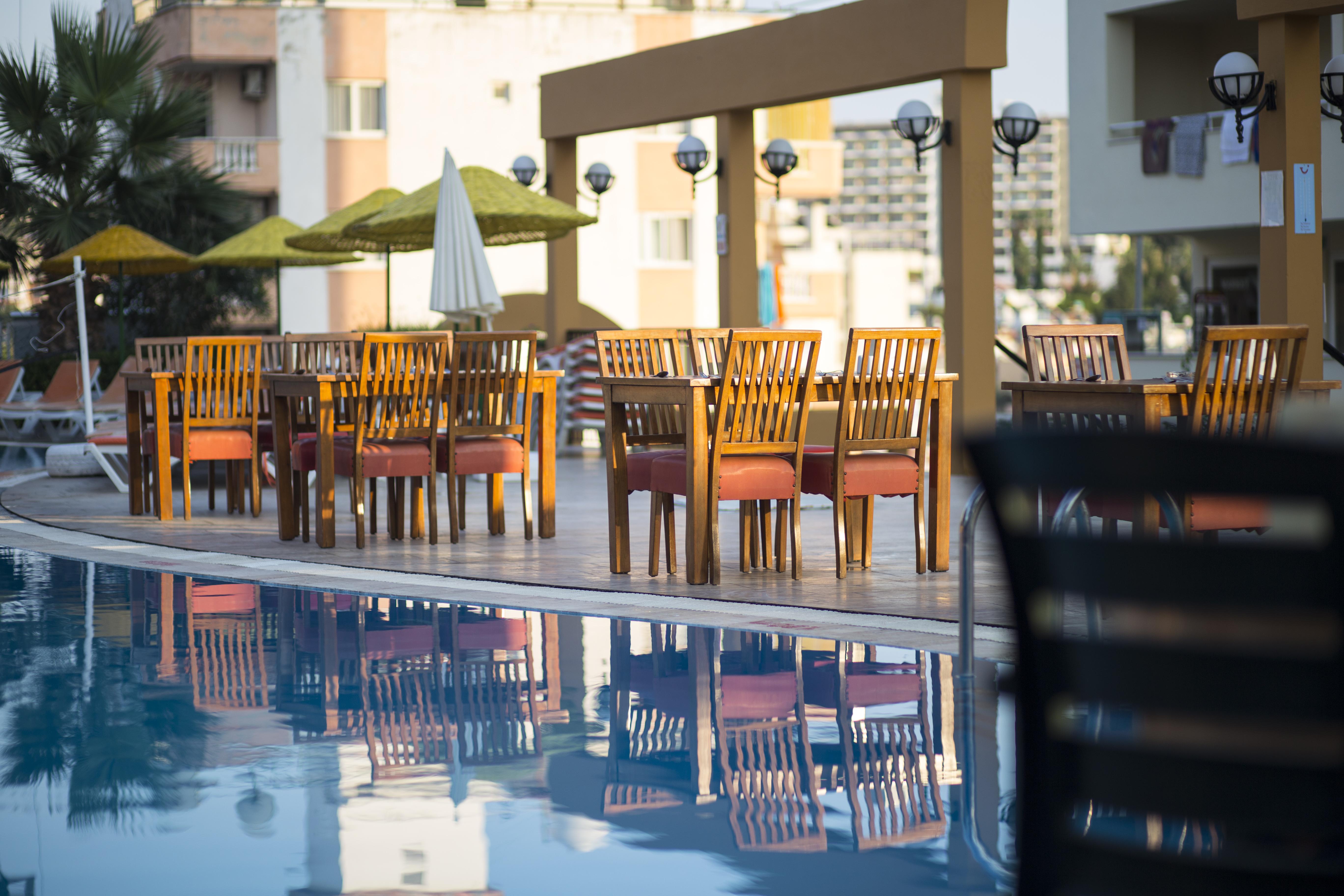 Tuntas Family Suites Kusadasi Exterior foto