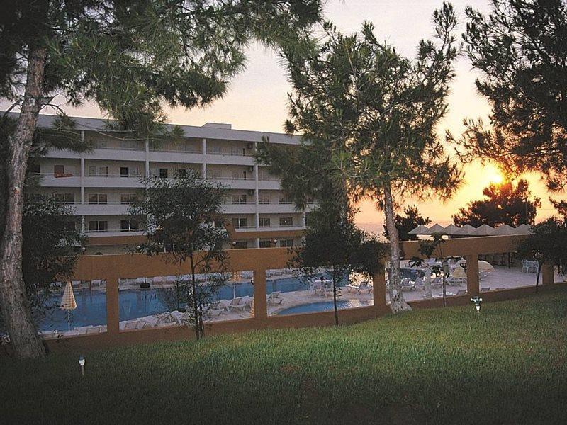 Tuntas Family Suites Kusadasi Exterior foto